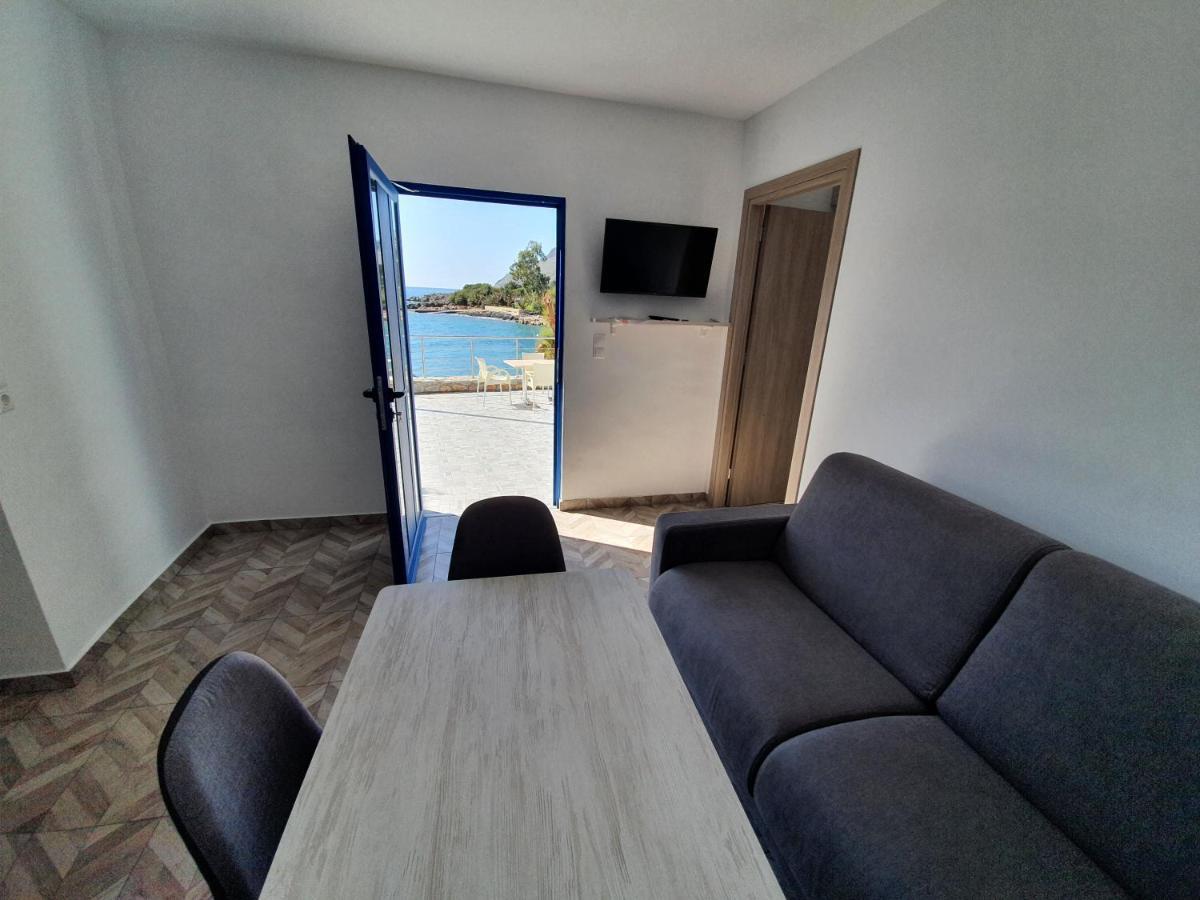Edem House Finikas Apartment Loutrón Ngoại thất bức ảnh